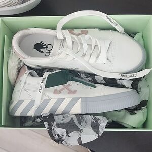 Off White size 40